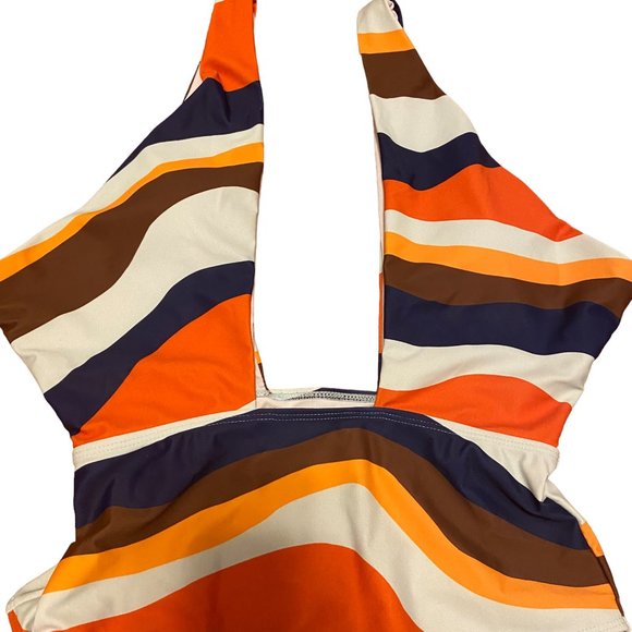 New Deep plunge one piece swimsuit - Picture 2 of 7